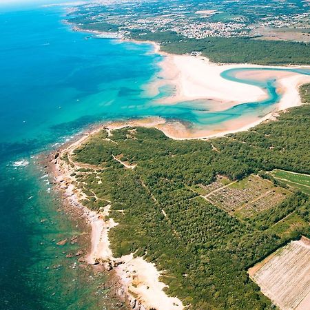 Maison Au Calme Pres Des Plages Poiroux Extérieur photo