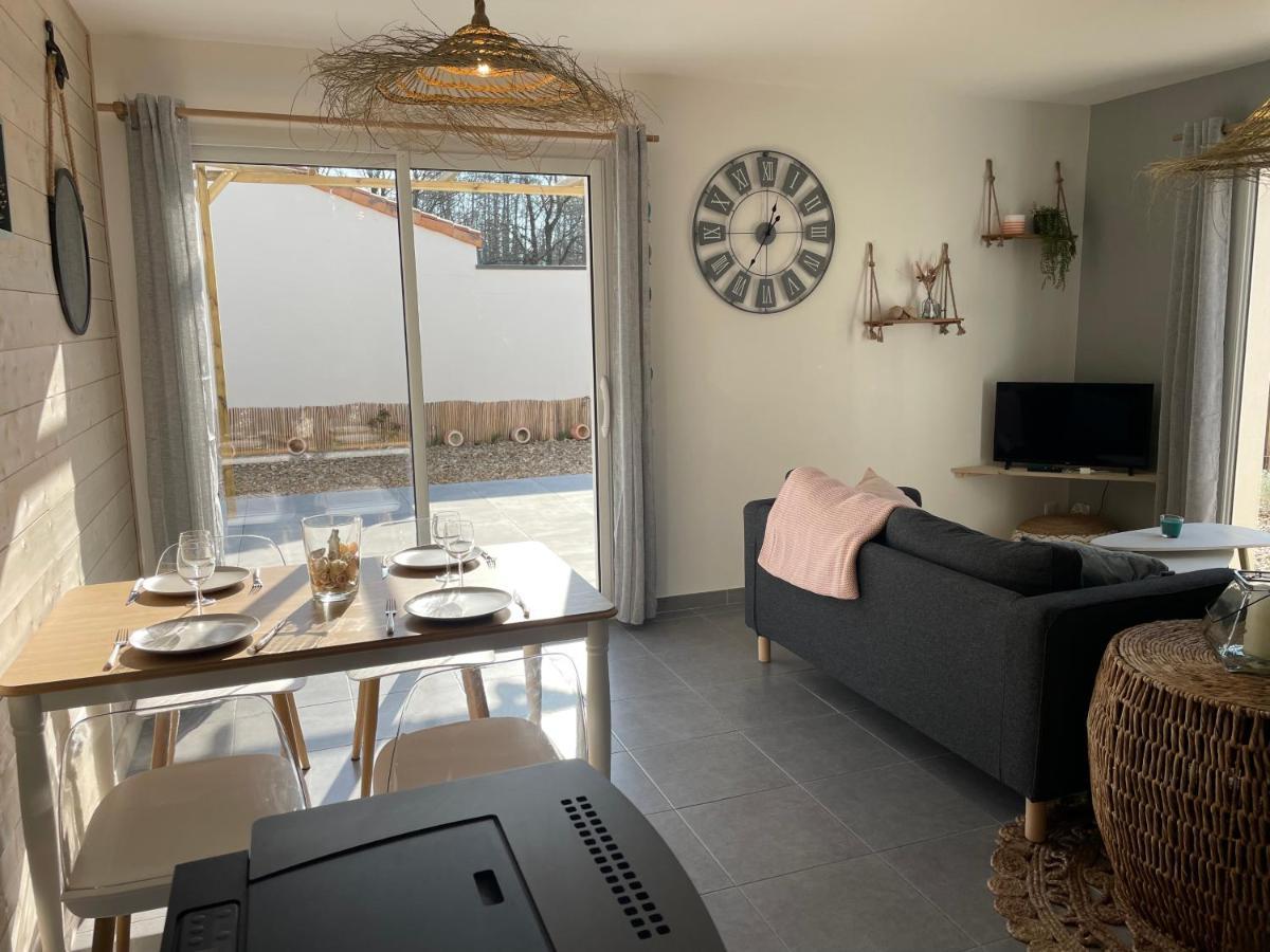 Maison Au Calme Pres Des Plages Poiroux Extérieur photo
