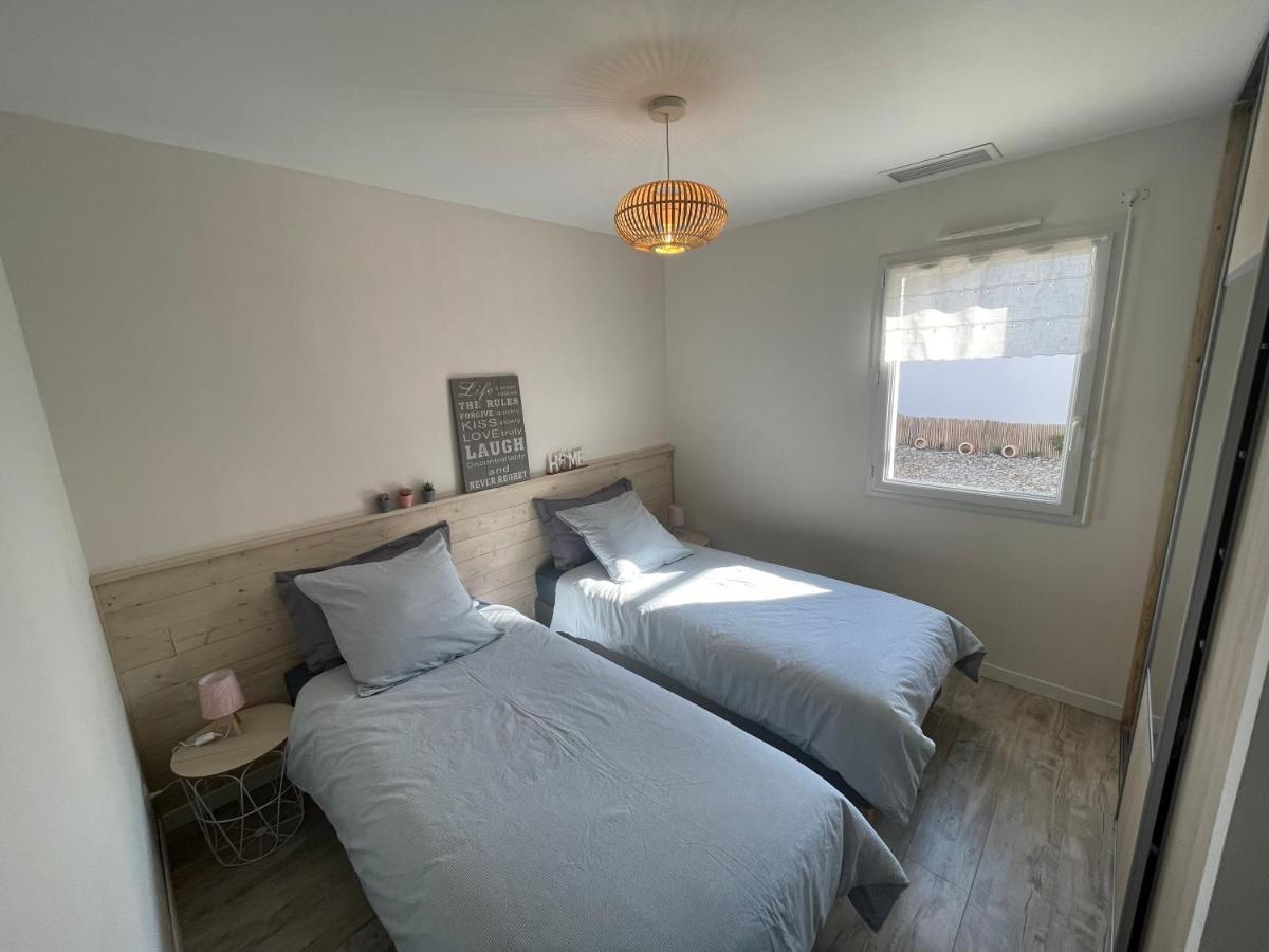 Maison Au Calme Pres Des Plages Poiroux Extérieur photo